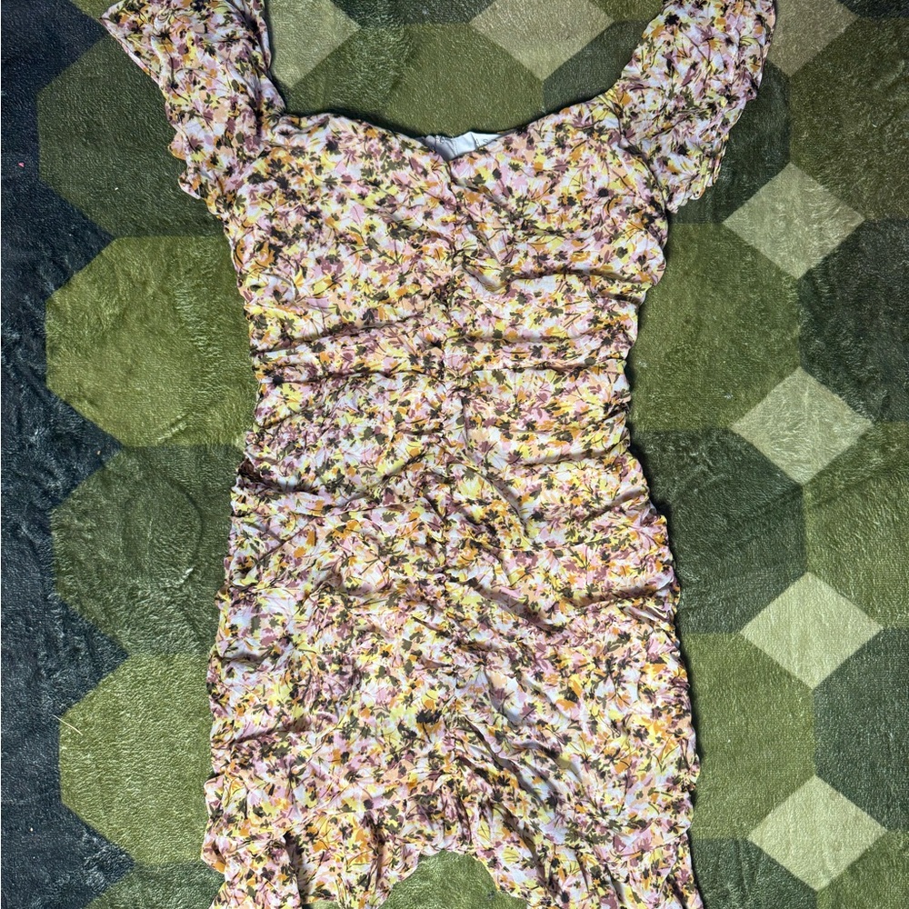 ASTR The Label Floral Ruched Mini Dress in Pink and Yellow Size S